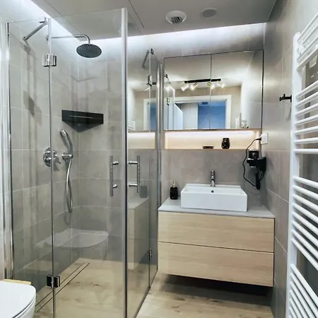 Apartament Deluxe Sea View Pinea 606 * 波别罗沃